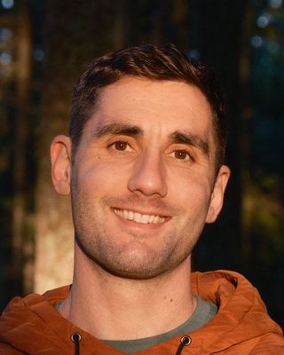 Photo of Simon Erlich, Registered Psychotherapist, MA, MACP, CCC, RP