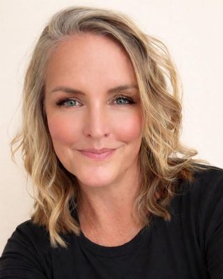 Photo of Ellisa Pearson, Clinical Social Work/Therapist, MSW, LSW