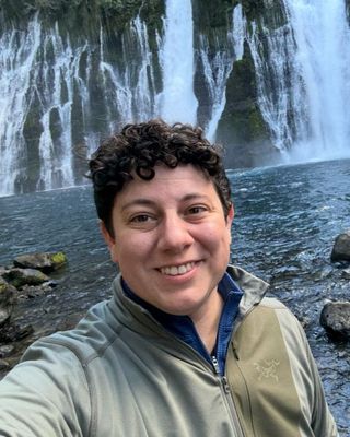 Photo of Sam Silverman, Marriage & Family Therapist, LMFT