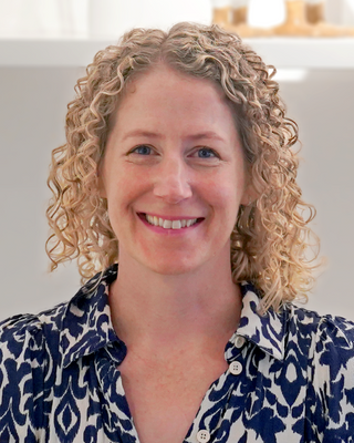 Photo of Helen McWilliam, Clinical Social Work/Therapist, AMHSW
