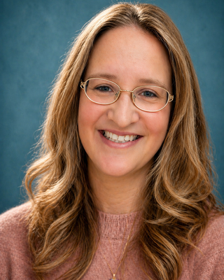 Photo of Yael Farkas, Licensed Professional Clinical Counselor, MA, LPCC-S