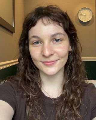 Photo of Lucy Heye - Lucy Heye: Teens & Adults, Clinical Social Work/Therapist, LSW