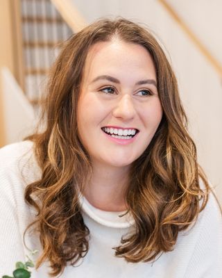 Photo of Olivia Smith, Registered Psychotherapist (Qualifying), MA, ND, RP(Q)