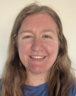 Photo of Zoe Sanville, Clinical Social Work/Therapist, LICSW