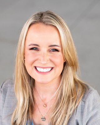 Photo of Kendra McGivney - Hope Arts Therapy, Clinical Social Work/Therapist, LCSW, REAT