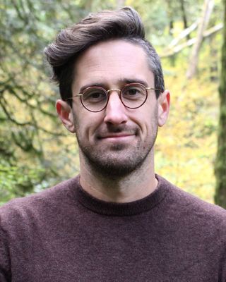 Photo of David Adams, Marriage & Family Therapist Associate in Portland, OR