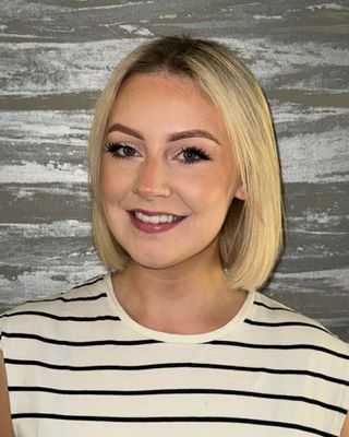 Photo of Hannah Fegan, Psychotherapist, MA, APCP