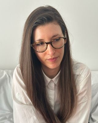 Photo of Ana Grahovac, Psychotherapist, MA, UKCP Trainee