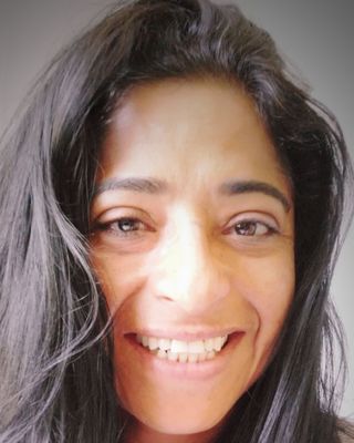 Photo of Rookhaya Gray, Psychotherapist, MSc, MUKCP