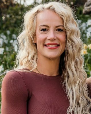 Photo of Kirsten Sekula, Clinical Social Work/Therapist, LICSW