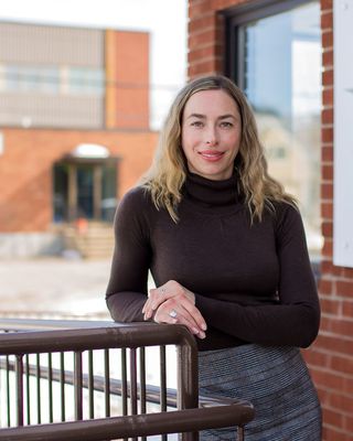 Photo of Alex St-Jean, Registered Psychotherapist (Qualifying), MACP