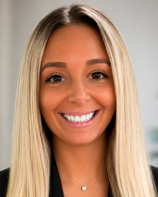 Photo of Ashley Belli, Psychiatric Nurse Practitioner, PMHNP