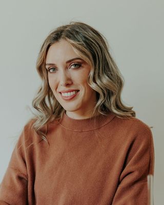 Photo of Becca Gregory, Clinical Social Work/Therapist, LICSW