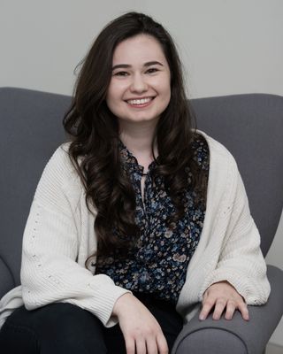 Photo of Michelle Weisz, Marriage & Family Therapist Intern, MS, RMFTI
