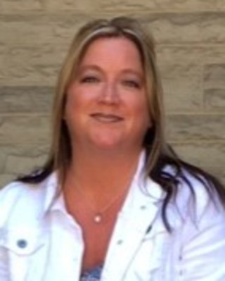 Photo of Mandy Marsden, MA, BA, RP, CT, Registered Psychotherapist in North Bay