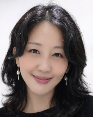 Photo of Jenny Seongryung Lee, Counsellor, MCP-AT, RCC, CCC