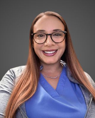 Photo of Samantha Amendola, Psychiatric Nurse Practitioner, PMHNP