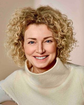 Photo of Eva-Maria Calzoni Boerschlein, Psychologist, MSc, FSP