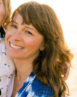 Photo of Aneta Karaskiewicz-Cox, Marriage & Family Therapist in Los Alamitos, CA