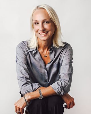 Photo of Amanda Lyn Sheehan, Psychiatric Nurse Practitioner, MSN, PMHNP, FNP-BC