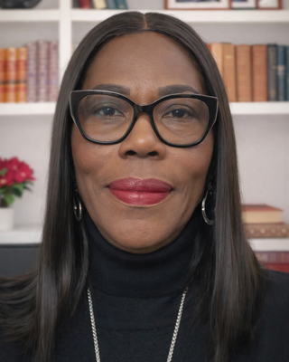 Photo of Evelyn Ebere Erims, Psychiatric Nurse Practitioner, PMHNP
