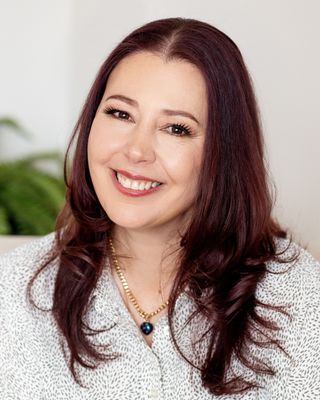 Photo of Lynne Van Der Vyver, Registered Psychotherapist, RP