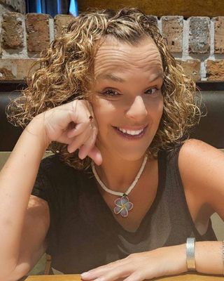 Photo of Elizabeth Manchester Murphy - Elizabeth Murphy LLC & Positive Waves Counseling, Licensed Professional Counselor, LMHC, ACAS, LSP