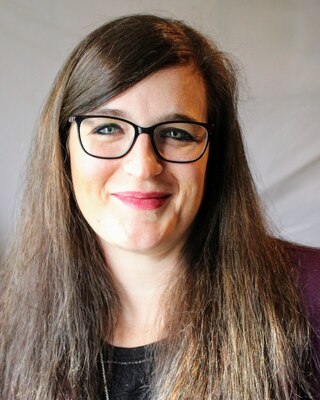 Photo of Leah Hageman, Registered Psychotherapist in Niagara Falls, ON