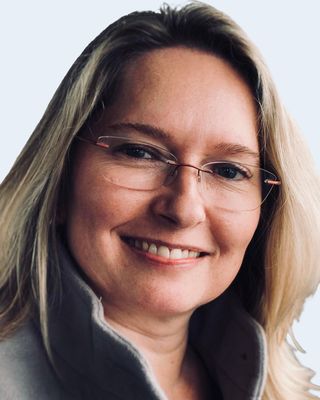 Photo of Angela Rowand-Mills, LCSW