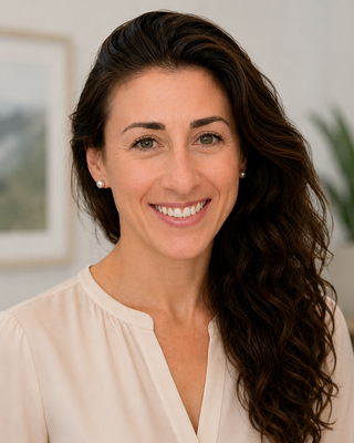 Photo of Ariel Beckerman, Psychological Associate, PsyD, MPsy, MSc