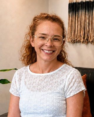 Photo of Maggie Foster, Clinical Social Work/Therapist, LICSW