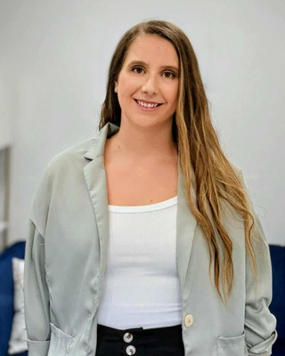 Photo of Christina Williams, Registered Psychotherapist, MSc, RP