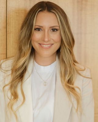 Photo of Meg K McGuire, Marriage & Family Therapist, LMFT, MA