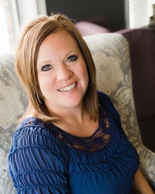 Photo of Jennifer Ellis, Pre-Licensed Professional in Maryville, IL