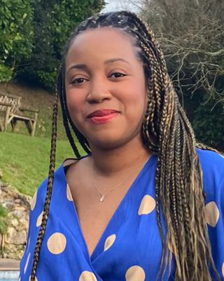 Photo of Jalissa Compton, Counsellor, MBACP