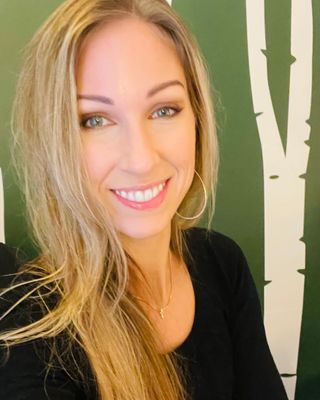 Photo of Stephanie Johnson, Licensed Clinical Professional Counselor, MS, LCPC, CADC