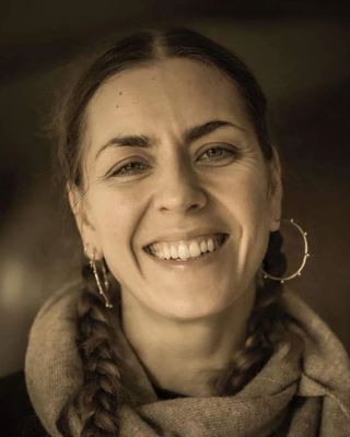Photo of Jess MacIntyre-Harrison, Psychologist, PsychD, HCPC - Clin. Psych.