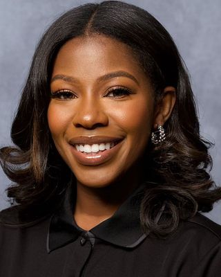 Photo of Dr. Treshonda Baucom, Counselor, EdD, LMHC, RPT
