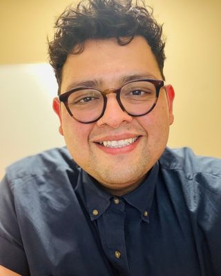 Photo of Ivan Medina, Marriage & Family Therapist Associate, MA, AMFT