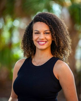 Photo of Rajon Oquinn, Counselor, LMHC