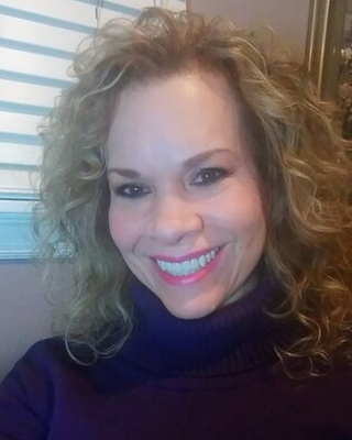 Photo of Theresa Varoz, Psychiatric Nurse Practitioner, MSN, APRN, PMHNPBC