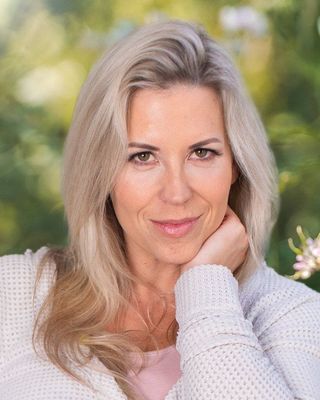Photo of Diana Keuilian, Marriage & Family Therapist Associate, MA, AMFT, EMDR