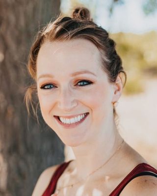 Photo of Jessica Tomkowiak, Counselor, LCPC