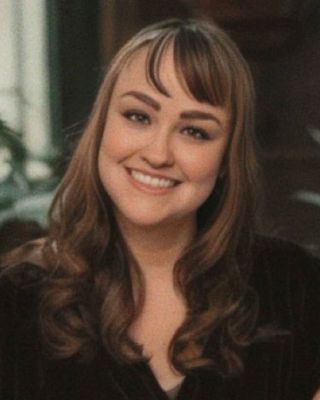 Photo of Amanda Hern, Registered Psychotherapist, RP, MACP