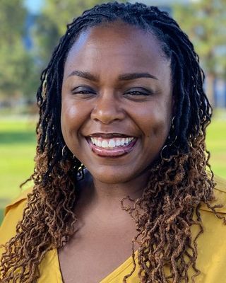 Photo of Myesha Dunn, Marriage & Family Therapist, LMFT