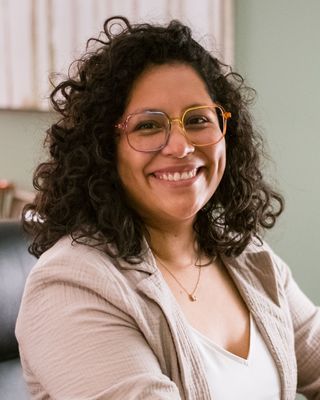 Photo of Thelma Razo, Clinical Social Work/Therapist in Wheaton, IL