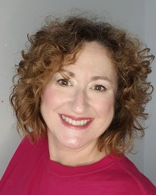 Photo of Lisa Showman, Counsellor, MBACP