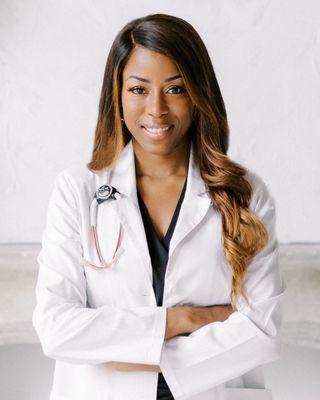 Photo of Dr. Erica Bolar, Psychiatric Nurse Practitioner, DNP, APRN, NP-C, CNE-cl