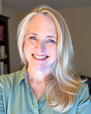 Photo of Laura Spencer, Licensed Mental Health Counselor, LMHC