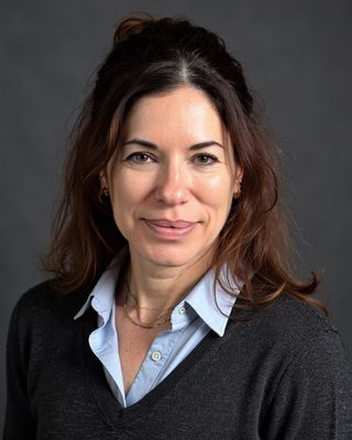 Photo of Rebecca Rothman, Licensed Associate Counselor, LAC
